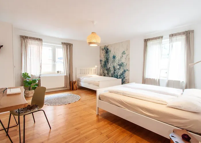 100M2 City Apartment Mit Terrasse Nahe Residenz Und Altstadt