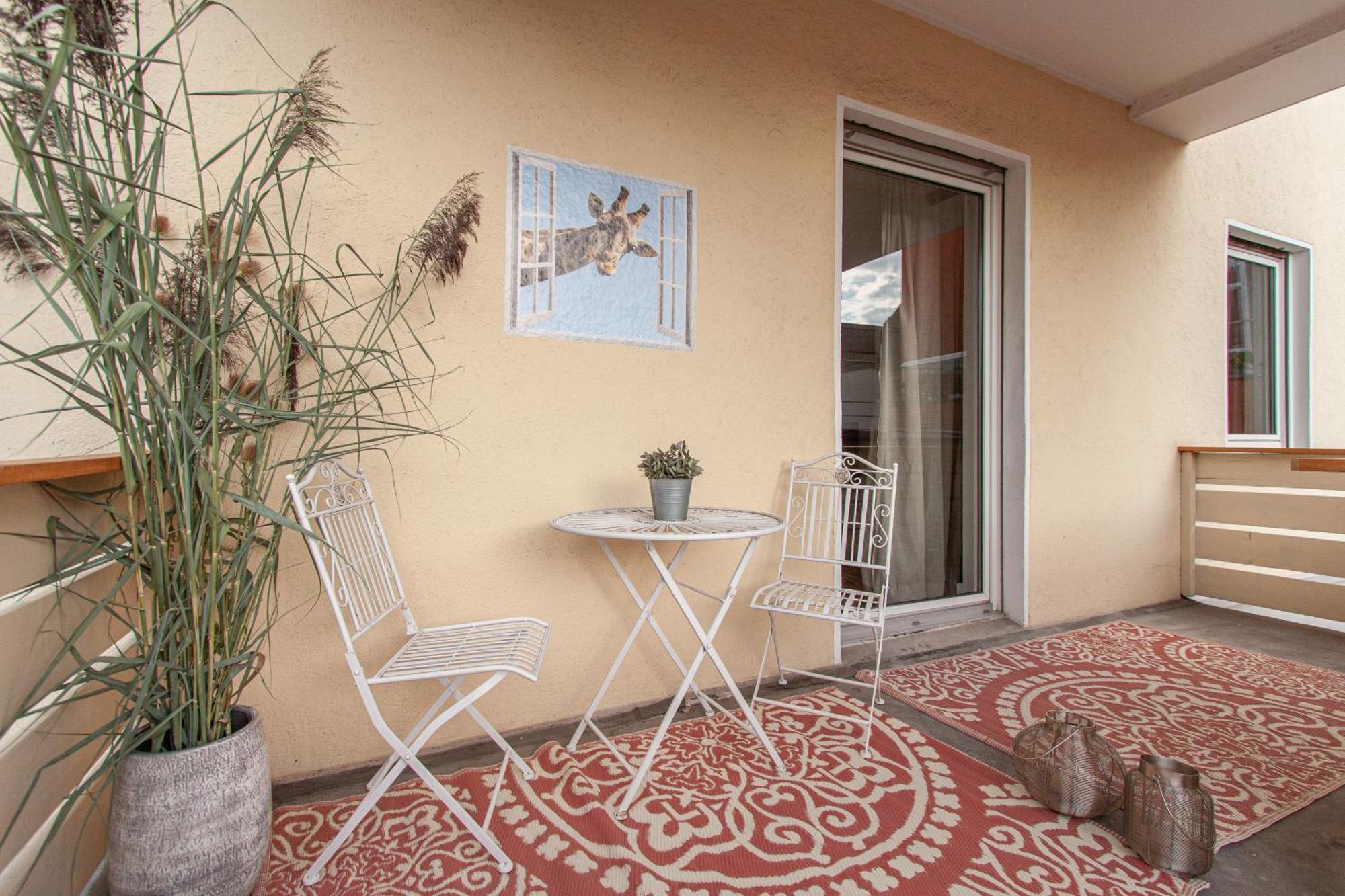 Apartment 100M2 City Apartment Mit Terrasse Nahe Residenz Und Altstadt