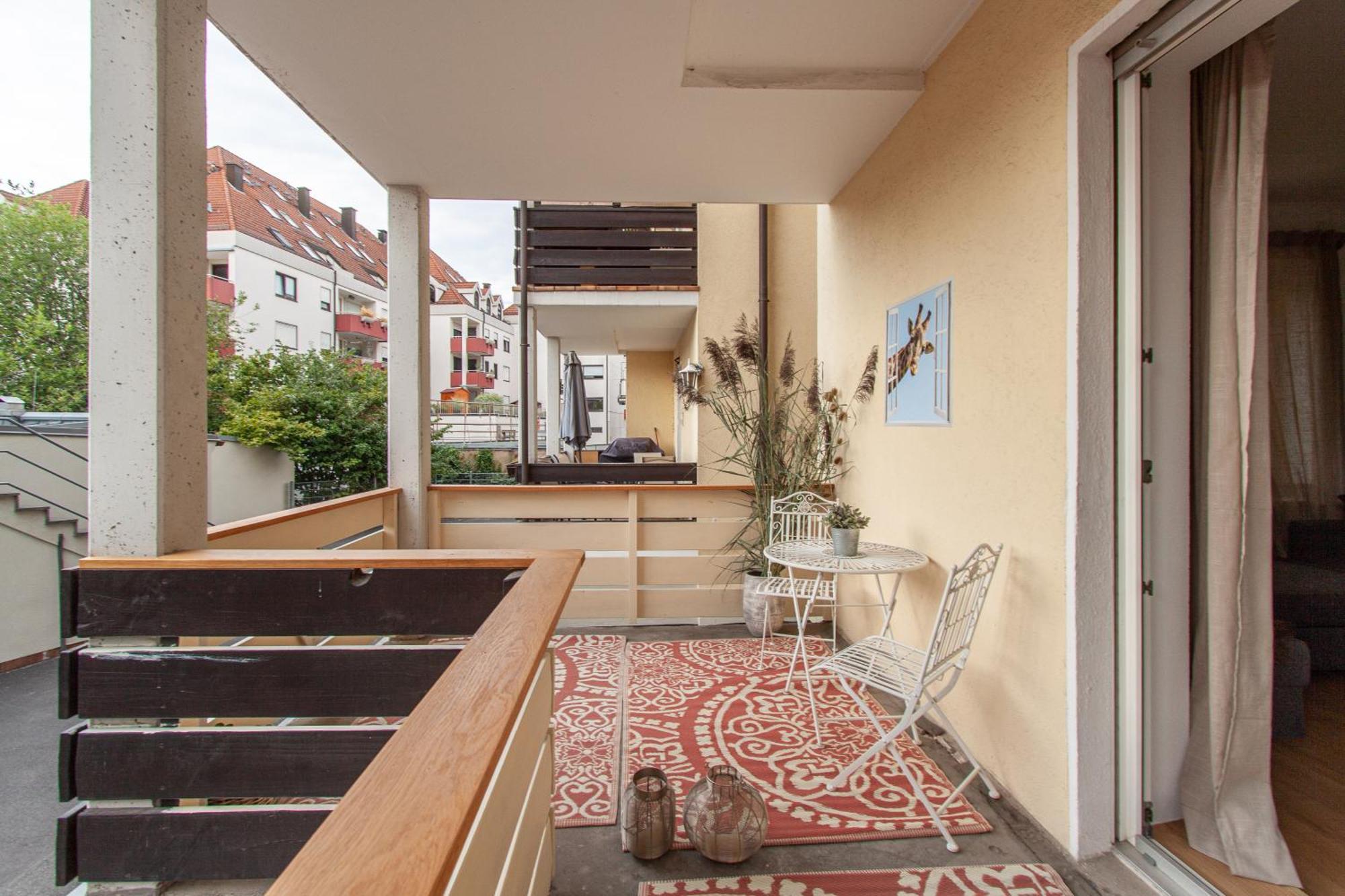 100M2 City Apartment Mit Terrasse Nahe Residenz Und Altstadt Apartment Wurzburg